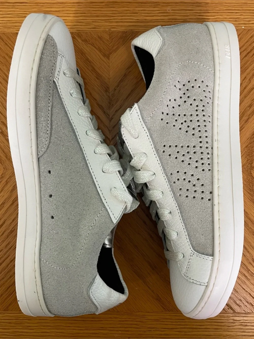 P448 John Softy Low Top Sneaker White Gray EU 37 US 6.5 Women Sparkle Glitter